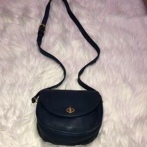 Vintage leather navy blue coach number C6D 9981